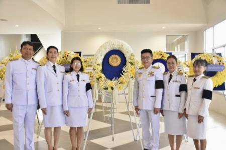 พิธีถวายราชสักการะและวางพวงมาลา เนื่องในวันคล้ายวันสวรรคต สมเด็จพระนเรศวรมหาราช ประจำปี 2569 เพื่อน้อมรำลึกถึงพระมหากรุณาธิคุณและแสดงความกตัญญูกตเวทิตาคุณ ที่ทรงมีต่อชาติไทยและประชาชนชาวไทย วันศุกร์ที่ 24 เมษายน 2569 เวลา 09.00 น. นายธำรงค์ หน่อเรือง